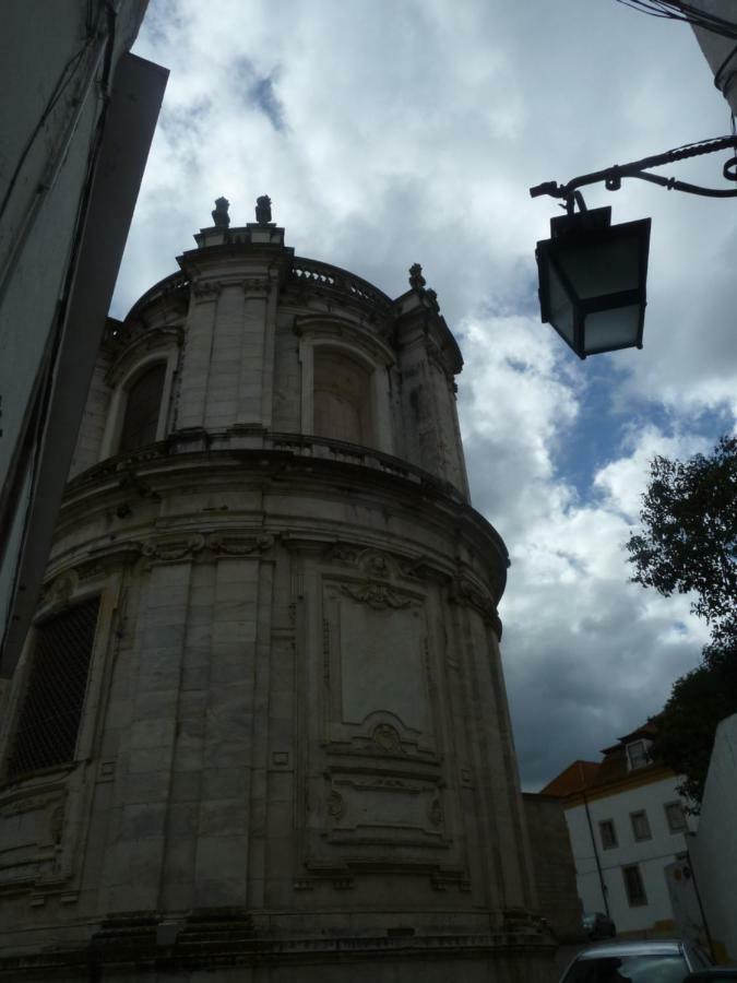 Апартаменты Casa Do Largo Do Colegio Эвора Экстерьер фото