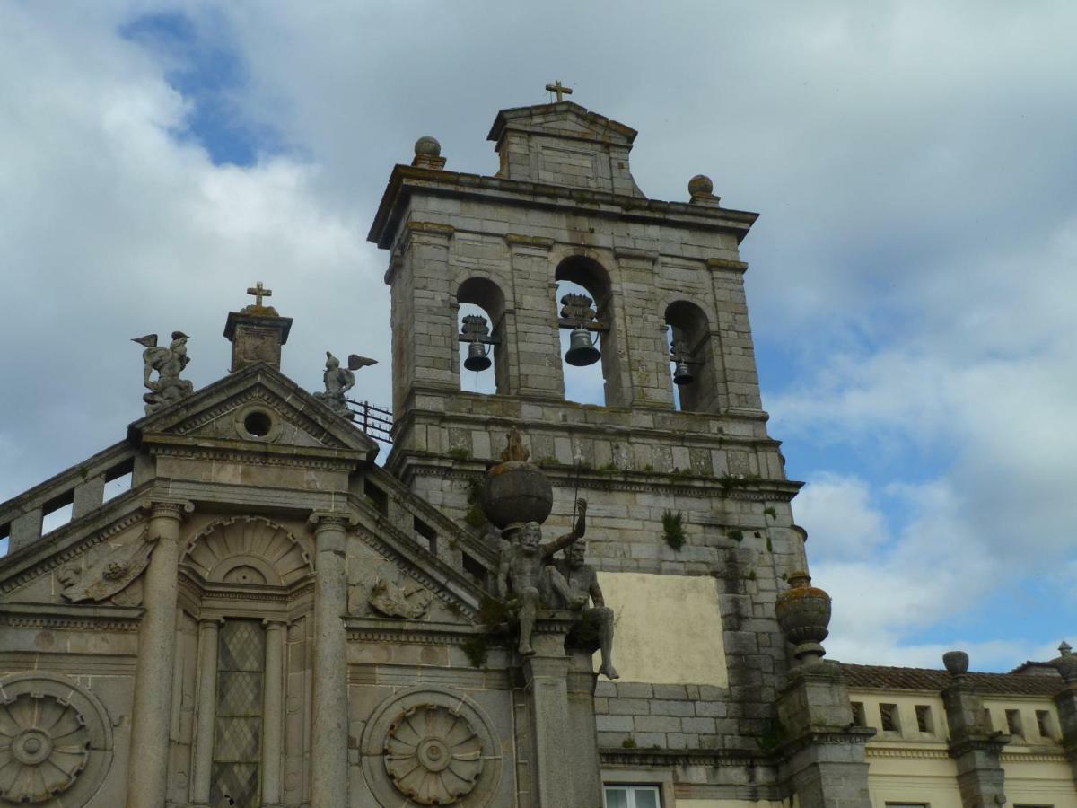 Апартаменты Casa Do Largo Do Colegio Эвора Экстерьер фото